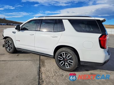 Drugie zdjęcie samochodu z przodu: 2021 GMC YUKON AT4 VIN:1GKS2CKD2MR243433 - miniatura