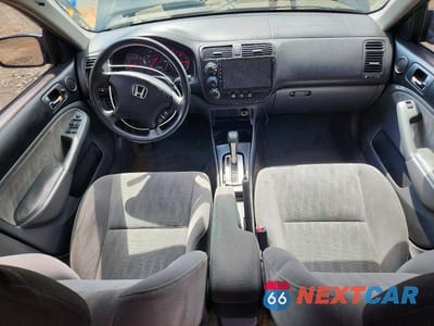 Zdjęcie 8 z 13 samochodu: 2005 HONDA CIVIC LX VIN:2HGES16545H558866 - miniatura