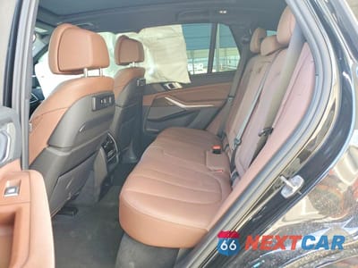 Zdjęcie 11 z 13 samochodu: 2022 BMW X5 M50I VIN:5UXJU4C03N9J80359 - miniatura