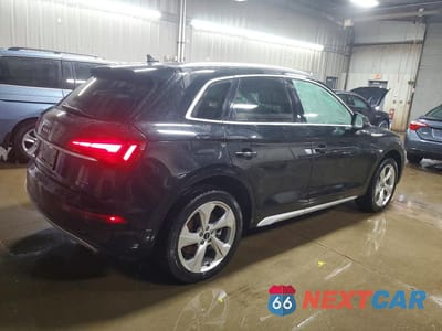 Trzecie zdjęcie samochodu z tyłu: 2021 AUDI Q5 PREMIUM PLUS VIN:WA1BAAFY2M2005147 - miniatura