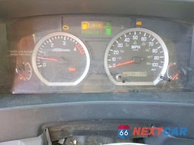 Zdjęcie 9 z 14 samochodu: 2012 ISUZU NPR HD BOX TRUCK VIN:JALB4W178C7400345 - miniatura