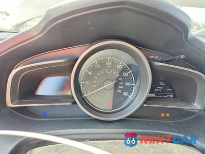 Zdjęcie 9 z 11 samochodu: 2017 MAZDA 3 SPORT VIN:3MZBN1U72HM145876 - miniatura