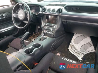 Zdjęcie 8 z 12 samochodu: 2021 FORD MUSTANG MACH I VIN:1FA6P8R06M5550082 - miniatura