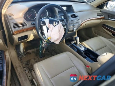 Zdjęcie 8 z 12 samochodu: 2008 HONDA ACCORD EXL VIN:1HGCP36898A023520 - miniatura
