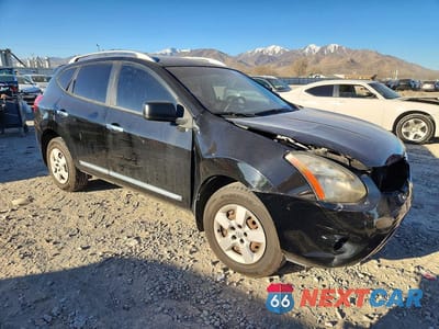 Czwarte zdjęcie samochodu z boku: 2015 NISSAN ROGUE SELECT S VIN:JN8AS5MVXFW770069 - miniatura