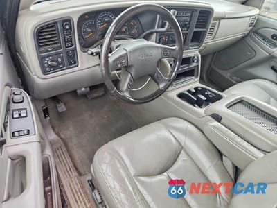 Zdjęcie 8 z 11 samochodu: 2005 GMC NEW SIERRA K1500 VIN:1GTEK19B15E340343 - miniatura