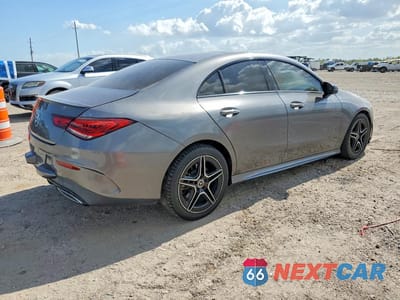 Trzecie zdjęcie samochodu z tyłu: 2020 MERCEDES-BENZ CLA 250 4MATIC VIN:W1K5J4HB3LN120243 - miniatura