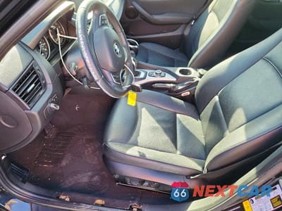Zdjęcie 7 z 12 samochodu: 2014 BMW X1 SDRIVE28I VIN:WBAVM1C53EVW47247 - miniatura