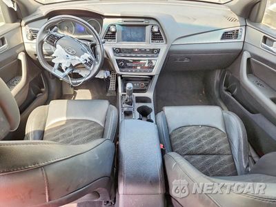 Zdjęcie 8 z 12 samochodu: 2017 HYUNDAI SONATA SPORT 2.0T VIN:5NPE34AB7HH559807 - miniatura