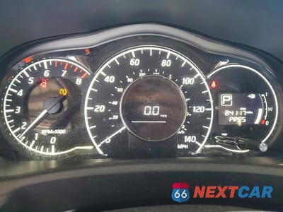 Zdjęcie 9 z 12 samochodu: 2017 NISSAN VERSA NOTE SV VIN:3N1CE2CP5HL373717 - miniatura