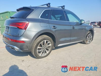 Trzecie zdjęcie samochodu z tyłu: 2022 AUDI Q5 PREMIUM PLUS 45 VIN:WA1EAAFY5N2099815 - miniatura