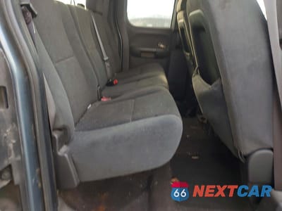 Zdjęcie 10 z 11 samochodu: 2008 CHEVROLET SILVERADO K1500 VIN:1GCEK19J88Z135106 - miniatura