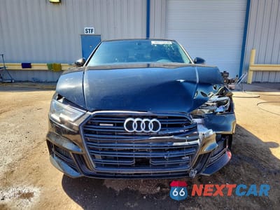 Piąte zdjęcie samochodu w środku: 2020 AUDI A3 S-LINE PREMIUM VIN:WAUBEGFF9LA102858 - miniatura