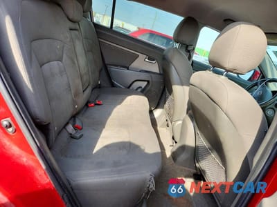 Zdjęcie 11 z 12 samochodu: 2011 KIA SPORTAGE LX VIN:KNDPB3A23B7077059 - miniatura