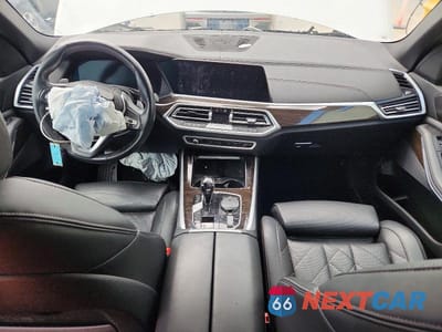 Zdjęcie 8 z 13 samochodu: 2023 BMW X5 XDRIVE45E VIN:5UXTA6C01P9N92618 - miniatura