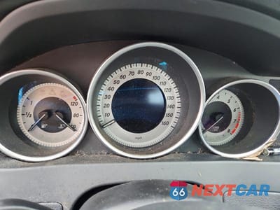 Zdjęcie 9 z 11 samochodu: 2015 MERCEDES-BENZ C 250 VIN:WDDGJ4HB3FG363374 - miniatura