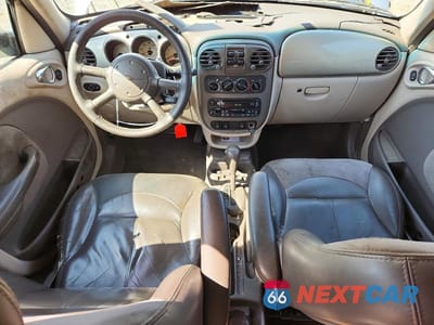 Zdjęcie 8 z 12 samochodu: 2002 CHRYSLER PT CRUISER LIMITED VIN:3C8FY68B92T249770 - miniatura