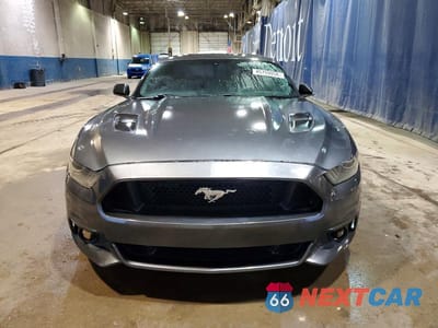Piąte zdjęcie samochodu w środku: 2017 FORD MUSTANG GT VIN:1FA6P8CF2H5231037 - miniatura