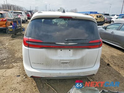 Zdjęcie 6 z 12 samochodu: 2025 CHRYSLER PACIFICA SELECT VIN:2C4RC1BG7SR601333 - miniatura