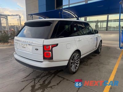 Czwarte zdjęcie samochodu z boku: 2019 LAND RANGE ROVE WHITE VIN:SALGS2RE0KA530428 - miniatura