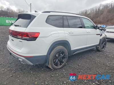 Trzecie zdjęcie samochodu z tyłu: 2025 VOLKSWAGEN ATLAS PEAK EDITION SE VIN:1V2CR2CA2SC562971 - miniatura