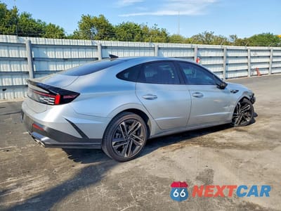 Trzecie zdjęcie samochodu z tyłu: 2025 HYUNDAI SONATA N LINE VIN:KMHL54JC1SA515466 - miniatura