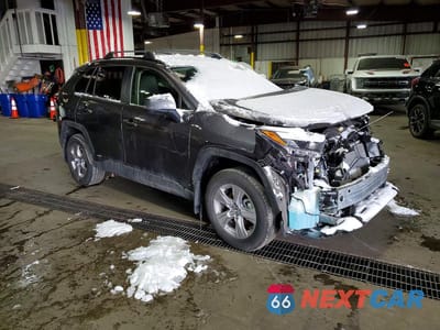 Czwarte zdjęcie samochodu z boku: 2025 TOYOTA RAV4 HYBRID XLE VIN:JTMRWRFV5SJ079112 - miniatura