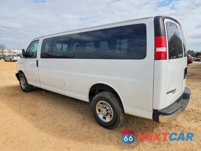Drugie zdjęcie samochodu z przodu: 2016 CHEVROLET EXPRESS G3500 LT VIN:1GAZGPFG1G1162362 - miniatura