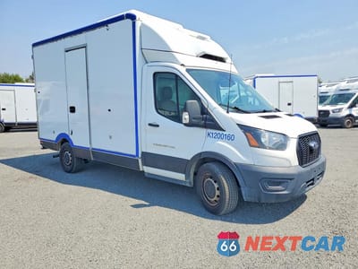 Czwarte zdjęcie samochodu z boku: 2020 FORD TRANSIT DELIVERY TRUCK VIN:1FDBW5Z86LKB24937 - miniatura