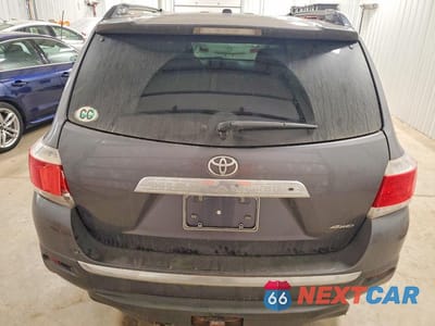 Zdjęcie 6 z 12 samochodu: 2012 TOYOTA HIGHLANDER SE VIN:5TDBK3EH5CS123684 - miniatura