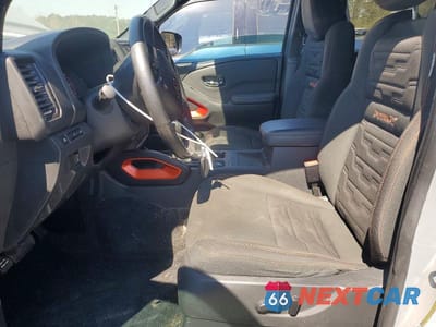 Zdjęcie 7 z 12 samochodu: 2023 NISSAN FRONTIER PRO-X VIN:1N6ED1EJ1PN673830 - miniatura