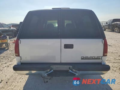 Zdjęcie 6 z 13 samochodu: 1999 CHEVROLET SUBURBAN C2500 VIN:3GNGC26R9XG250356 - miniatura