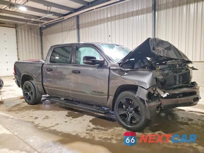 Czwarte zdjęcie samochodu z boku: 2023 RAM TRUCKS 1500 BIG HORN VIN:1C6SRFFT7PN506352 - miniatura