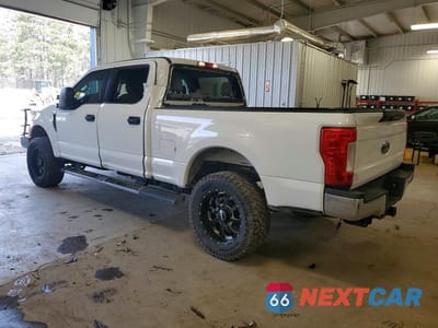 Drugie zdjęcie samochodu z przodu: 2018 FORD F250 SUPER DUTY VIN:1FT7W2BTXJEB34647 - miniatura