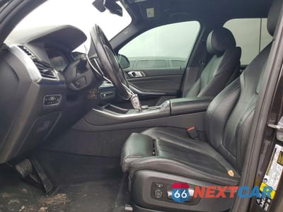 Zdjęcie 7 z 13 samochodu: 2019 BMW X5 XDRIVE40I VIN:5UXCR6C55KLL35705 - miniatura
