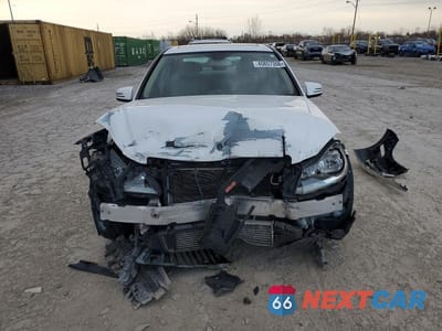 Piąte zdjęcie samochodu w środku: 2014 MERCEDES-BENZ C 250 VIN:WDDGF4HB1ER309656 - miniatura