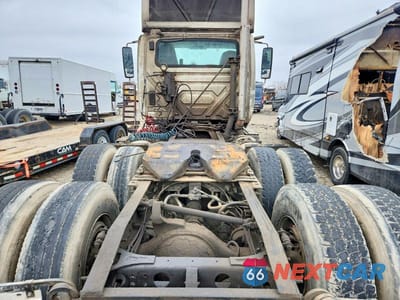 Zdjęcie 9 z 10 samochodu: 2015 INTERNATIONAL PROSTAR SEMI TRUCK VIN:3HSDJAPRXFN120601 - miniatura