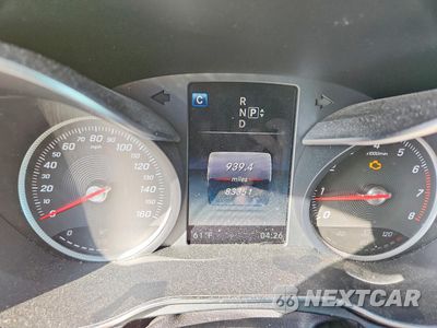 Zdjęcie 9 z 12 samochodu: 2015 MERCEDES-BENZ C 300 4MATIC VIN:55SWF4KB3FU001411 - miniatura
