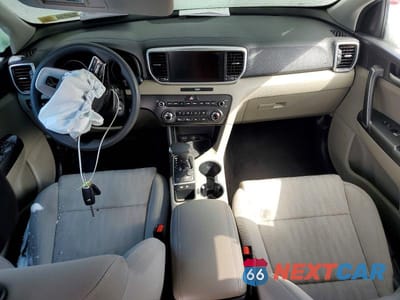 Zdjęcie 8 z 13 samochodu: 2020 KIA SPORTAGE LX VIN:KNDPM3AC0L7792062 - miniatura