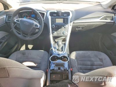 Zdjęcie 8 z 12 samochodu: 2015 FORD FUSION S VIN:3FA6P0G78FR150980 - miniatura