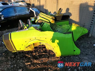 Piąte zdjęcie samochodu w środku: 2019 DODGE CHALLENGER R VIN:2C3CDZFJ2KH708601 - miniatura