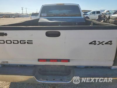 Zdjęcie 10 z 13 samochodu: 2001 DODGE RAM 2500 VIN:3B7KC23701G804400 - miniatura
