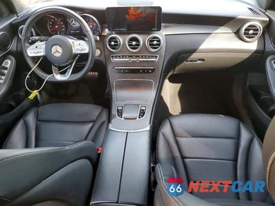 Zdjęcie 8 z 12 samochodu: 2022 MERCEDES-BENZ GLC 300 4MATIC VIN:W1N0G8EB3NV394732 - miniatura