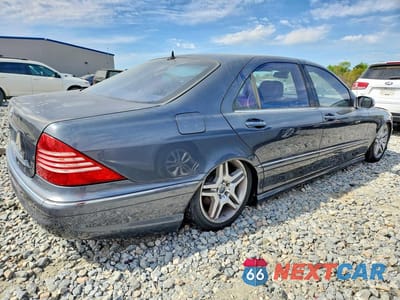 Trzecie zdjęcie samochodu z tyłu: 2006 MERCEDES-BENZ S 500 VIN:WDBNG75J76A477618 - miniatura