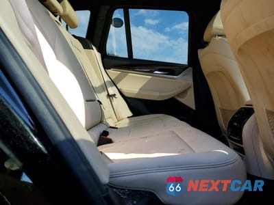 Zdjęcie 11 z 12 samochodu: 2019 BMW X3 XDRIVE30I VIN:5UXTR9C59KLE21703 - miniatura