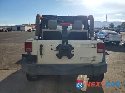 Zdjęcie 6 z 13 samochodu: 2010 JEEP WRANGLER VIN:1J4AA2D13AL173487 - miniatura