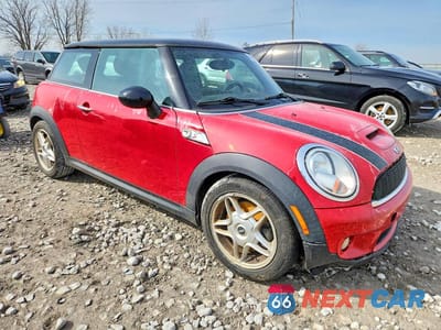 Czwarte zdjęcie samochodu z boku: 2009 MINI COOPER S VIN:WMWMF73539TW84311 - miniatura