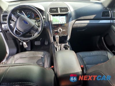 Zdjęcie 8 z 14 samochodu: 2017 FORD EXPLORER SPORT VIN:1FM5K8GT3HGD42927 - miniatura
