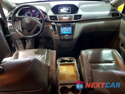 Zdjęcie 8 z 13 samochodu: 2014 HONDA ODYSSEY EXL VIN:5FNRL5H69EB120490 - miniatura
