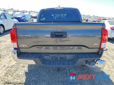 Zdjęcie 6 z 11 samochodu: 2017 TOYOTA TACOMA SR5 V6 VIN:3TMAZ5CN6HM042292 - miniatura